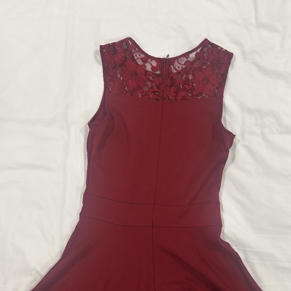EUC Juniors Small Red dress perfect foe holidays - Picture 9 of 9